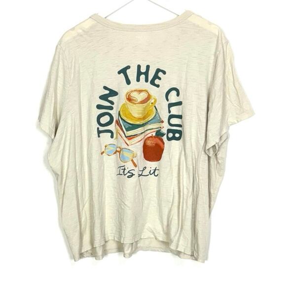 Old Navy Everywear Book Club T-Shirt - Picture 6 of 7